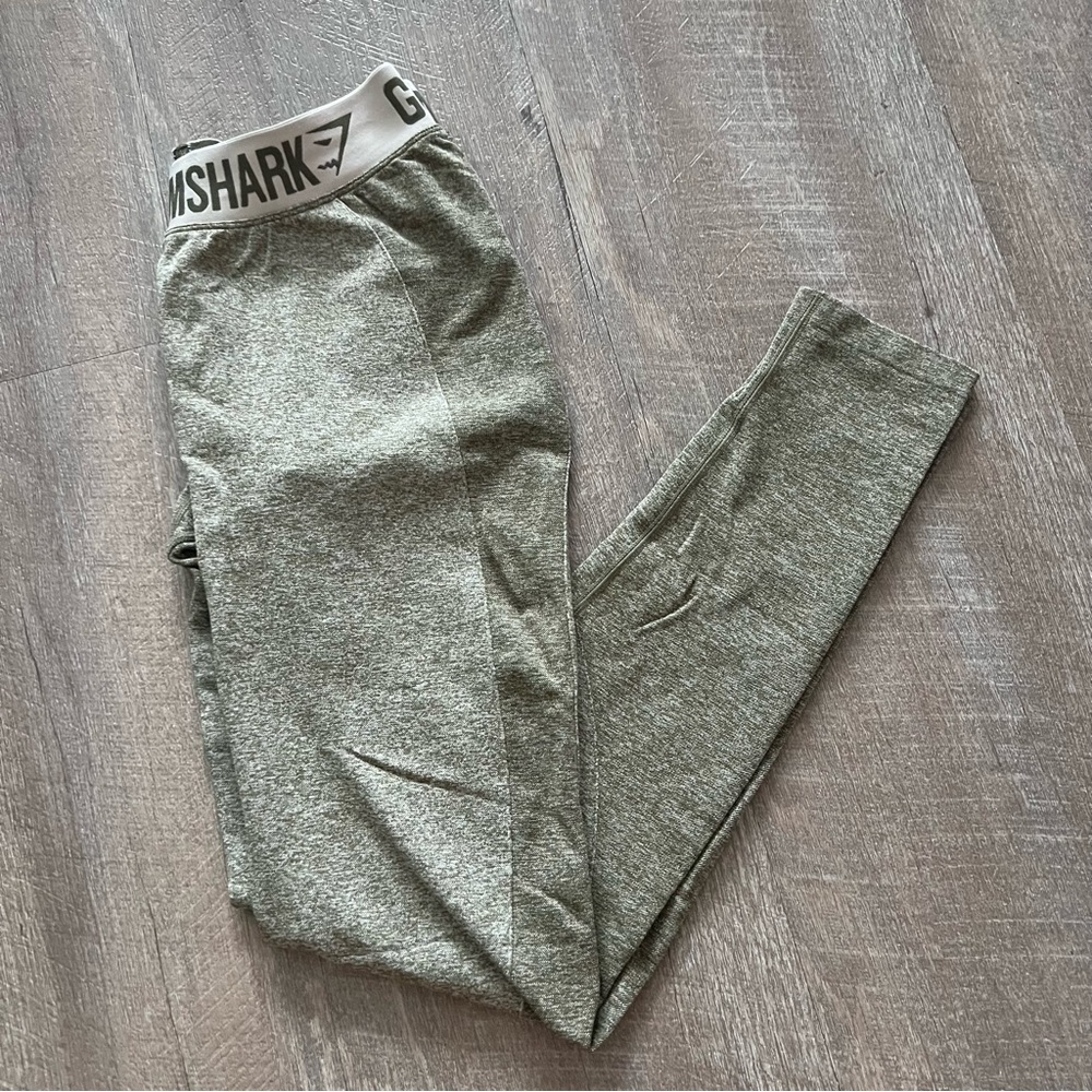 Gymshark Flex Leggings - Khaki/Sand